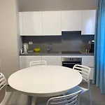 Nuovo E Centralissimo 아파트 시비타노바 마르셰